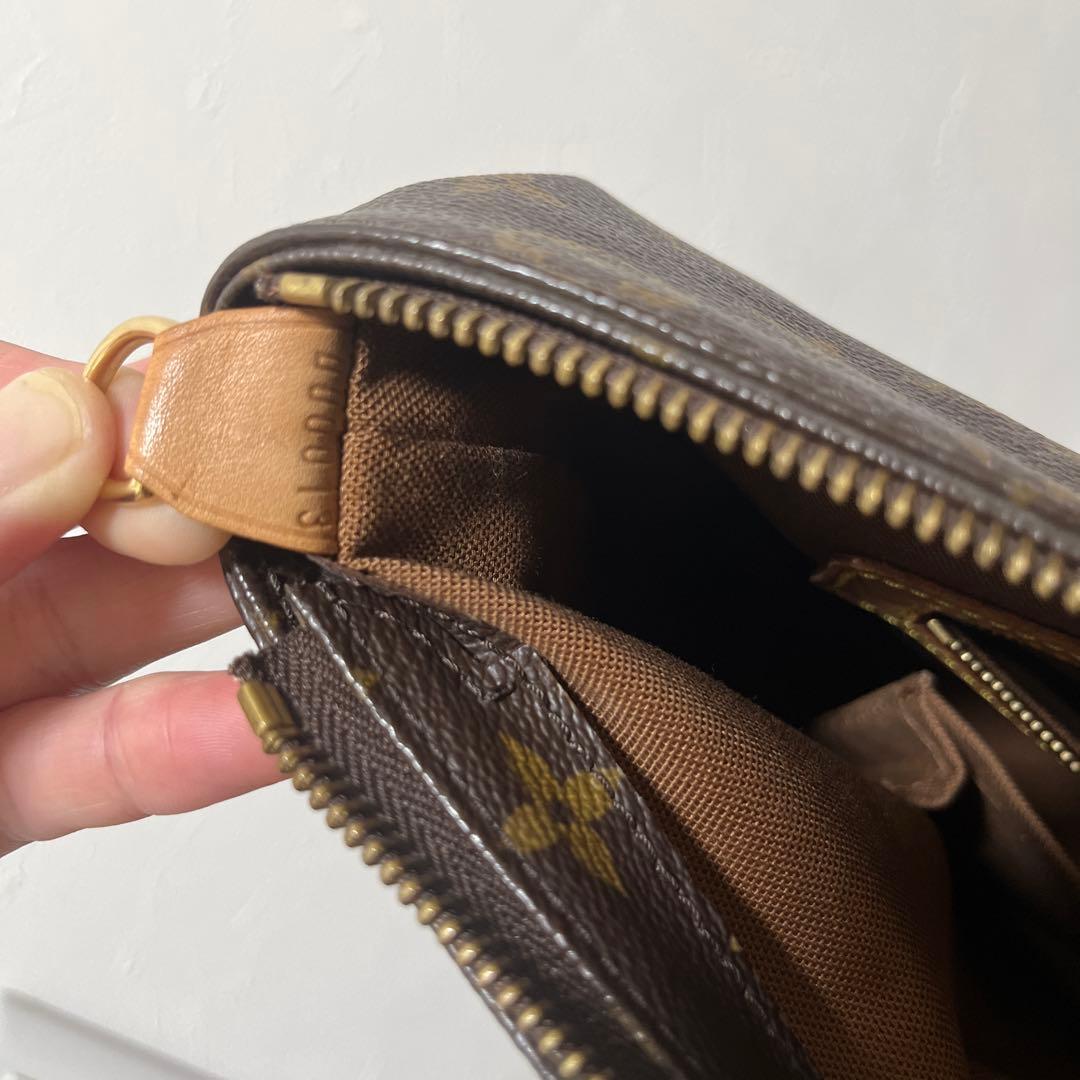 ルイヴィトン　カバメゾ　Louis Vuitton モノグラム