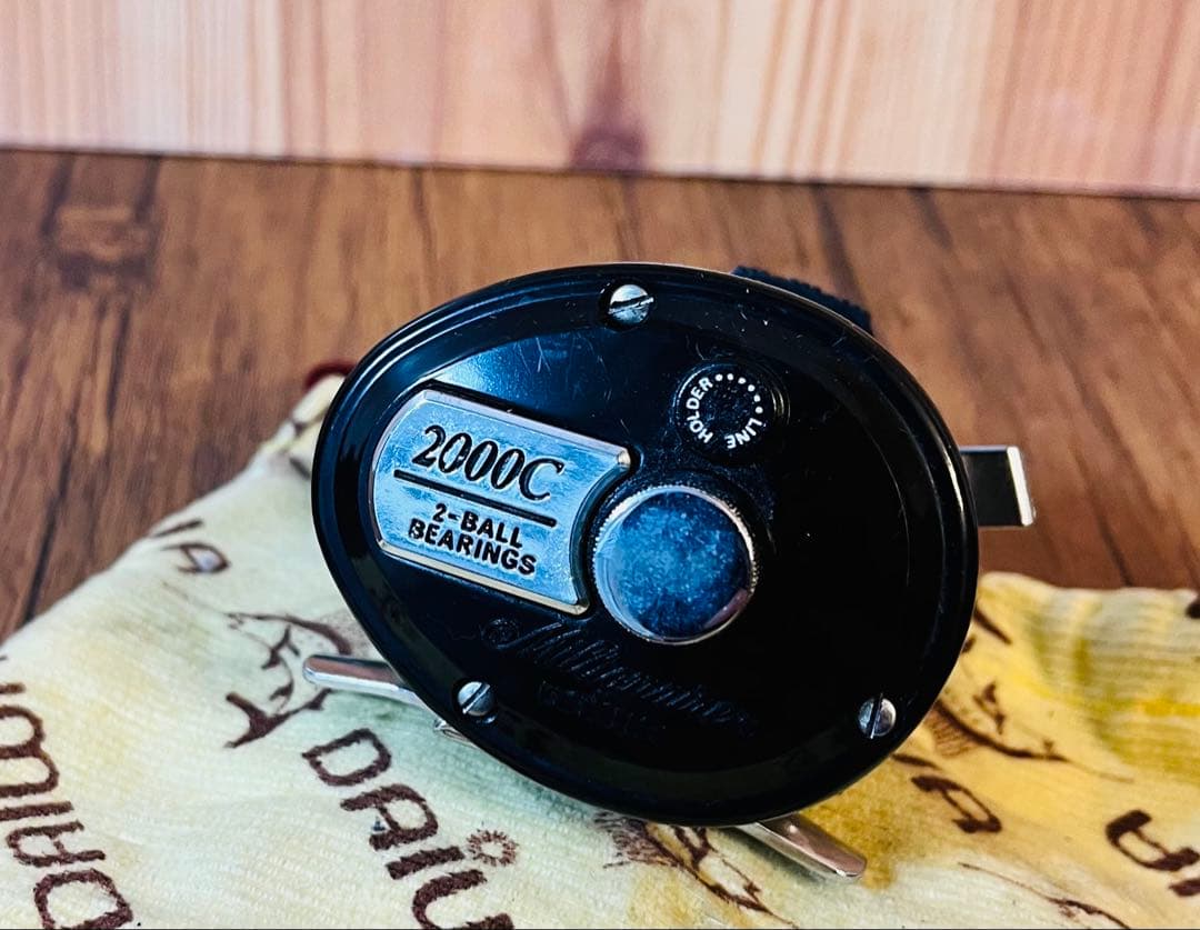 DAIWA オールド　ダイワ　ミリオネア　2000C