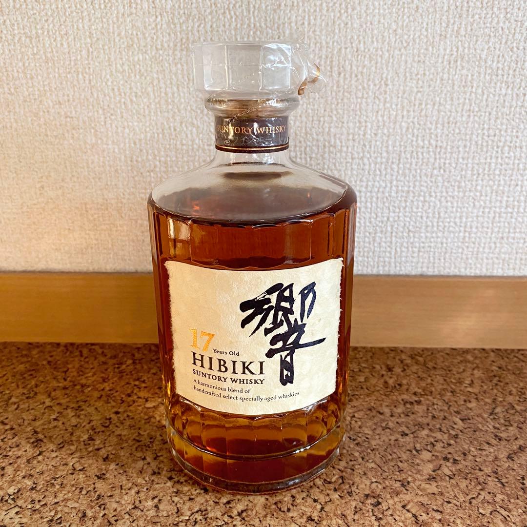 希少 新品未開栓 響17年 700ml ブレンデッドウイスキー