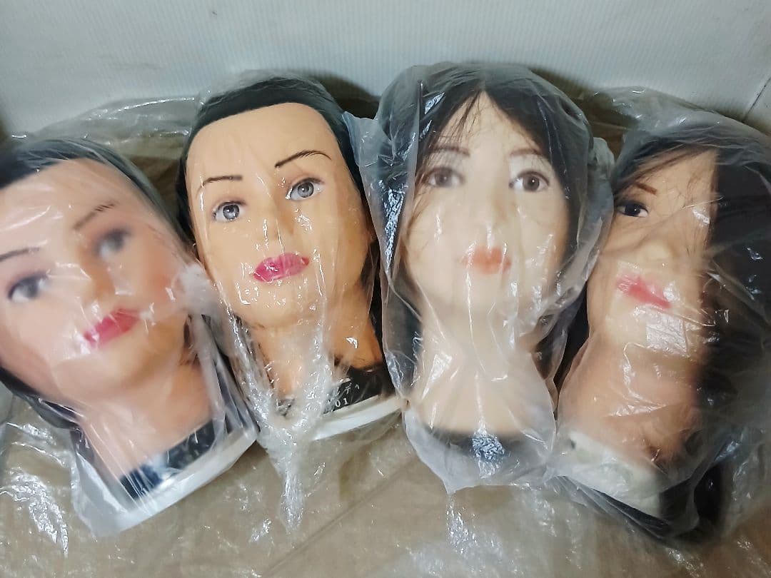 ウィッグ練習用 黒 ミディアム 4体セット