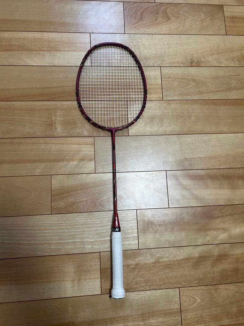 【廃盤】YONEX VOLTRIC80 E-tune ボルトリック80 3UG5