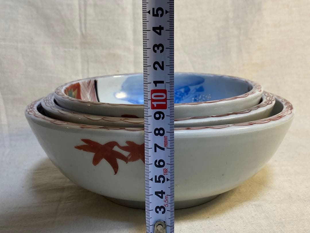 伊万里　古伊万里　鉢　三つ鉢　入れ子　色絵　蝶の図　花の図