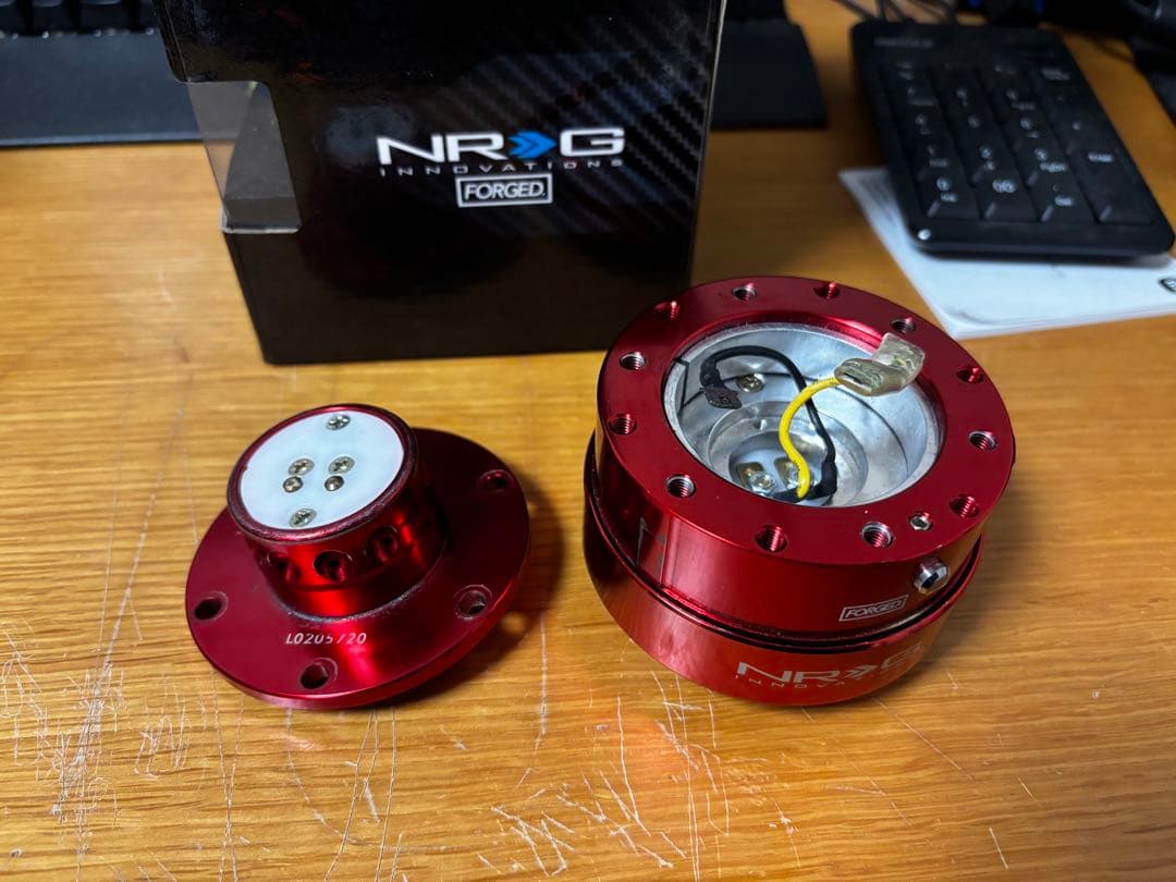 NRG クイックリリース gen2.0 レッド レンチン