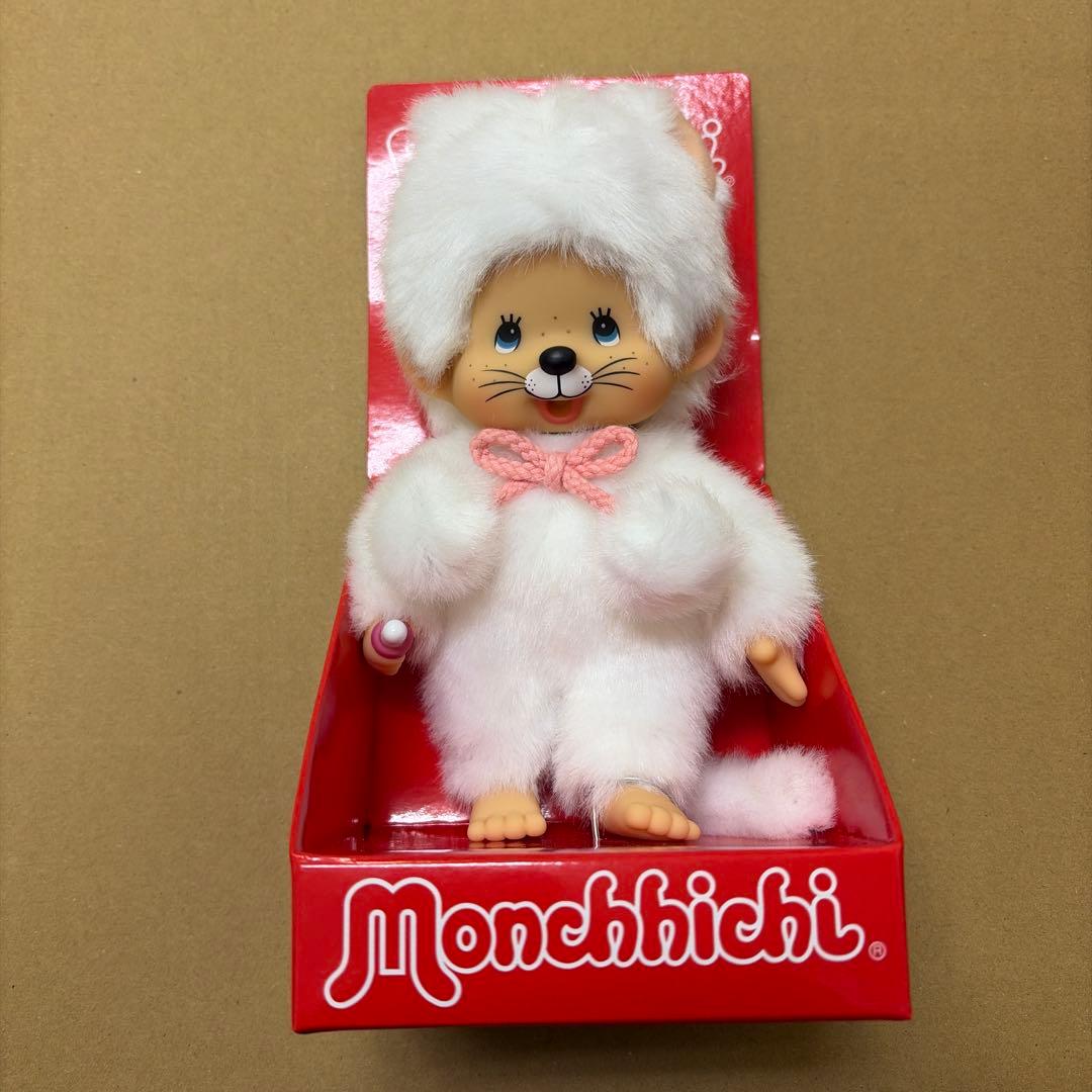 モンチッチ　ねこ　ネコ　猫　ホワイト　白　マスコット　ぬいぐるみ　海外限定　新品