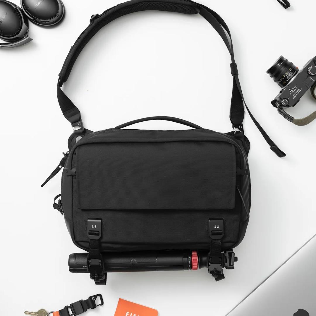 か*い様 【新品未使用】 Black Ember GRIP SLING 12