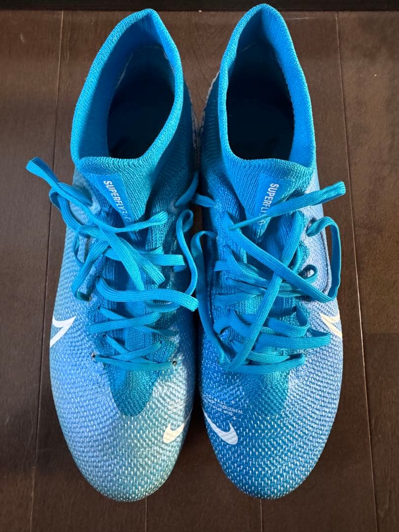 ナイキ　マーキュリアルヴェイパー13 AG 人工芝