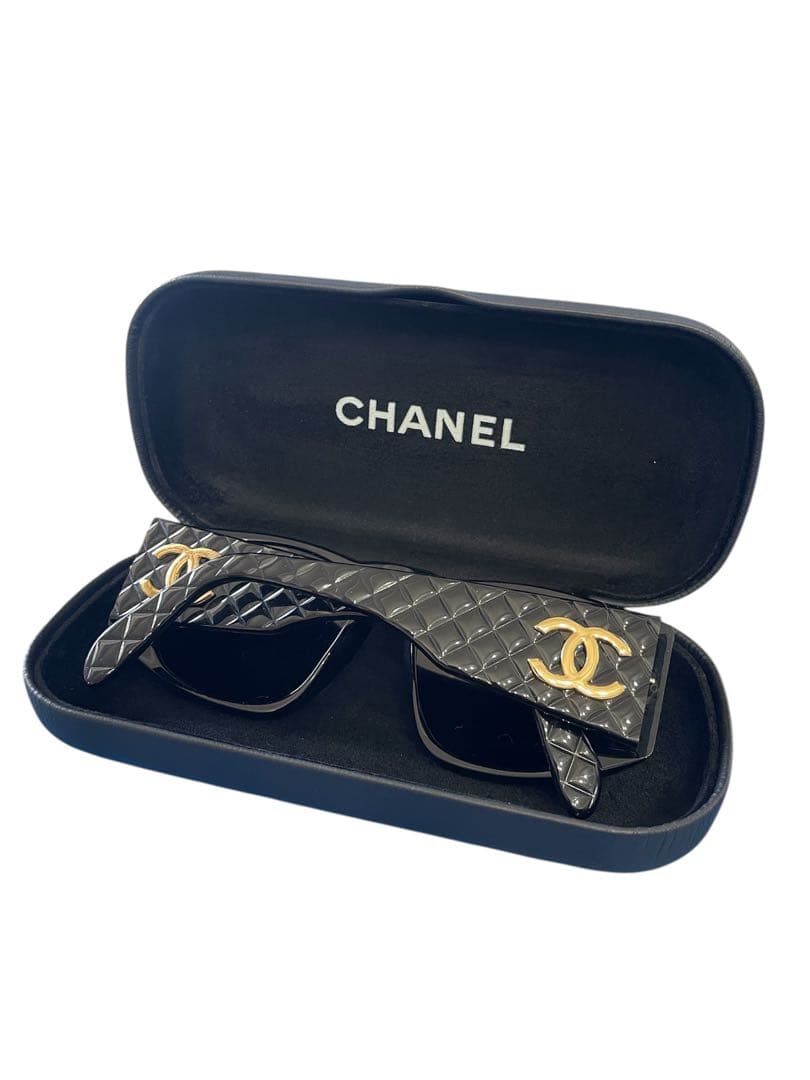 【美品】CHANEL ブラック サングラス キルティング　ゴールド