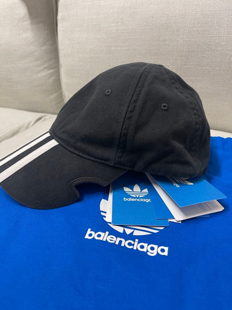 新品未使用balenciaga adidasベースボールキャップブラック