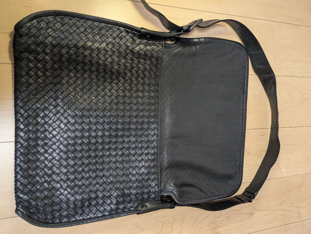 ボッテガ・ヴェネタ　イントレチャートショルダーバック