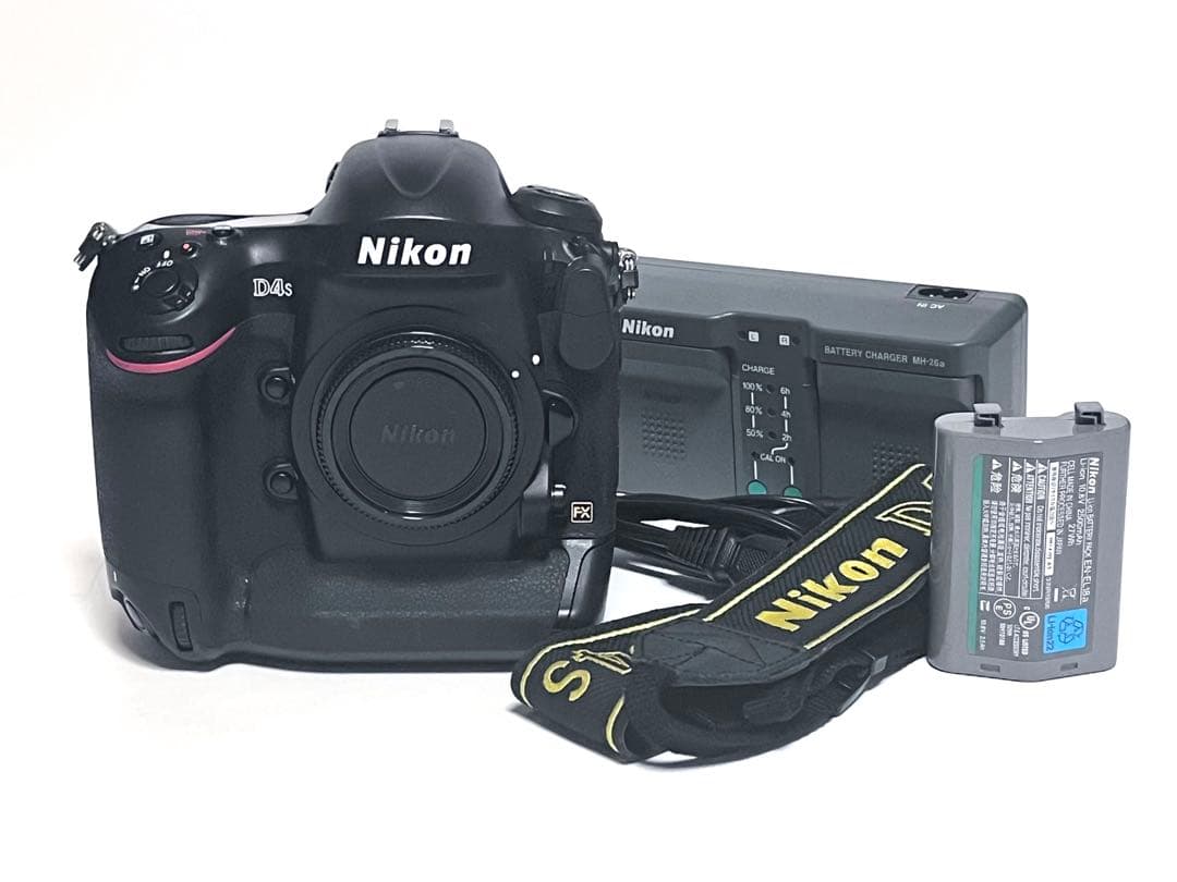 Nikon D4S デジタル一眼レフカメラ シャッター回数47000回
