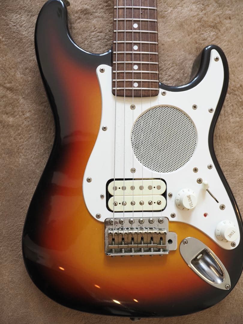 Fender Japan ST-CHAMP 前期型サンバーストアンプ内蔵ギター