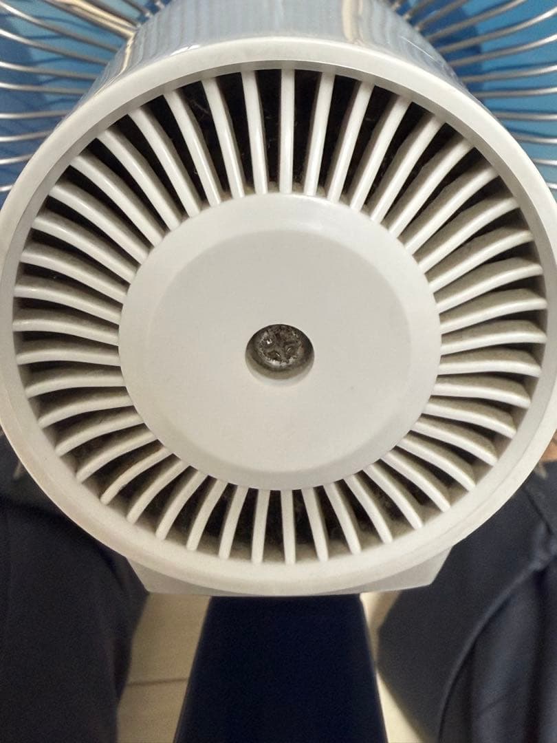 【Hellstar 】TOSHIBA 壁掛け扇風機 W-30SB