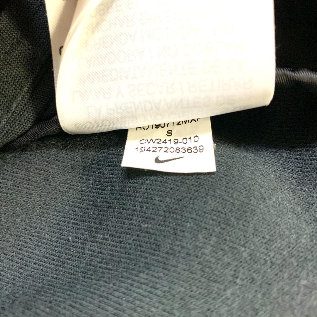 h*x様 ナイキ　Sacai コラボ パーカー 長袖 ブラック S　251125