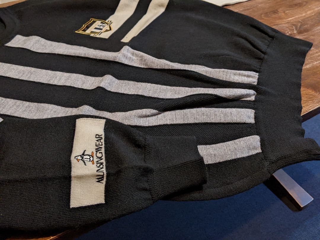 マンシングウェア　プルオーバー　ウール　ニット　ゴルフ　セーター　黒　トレーナー