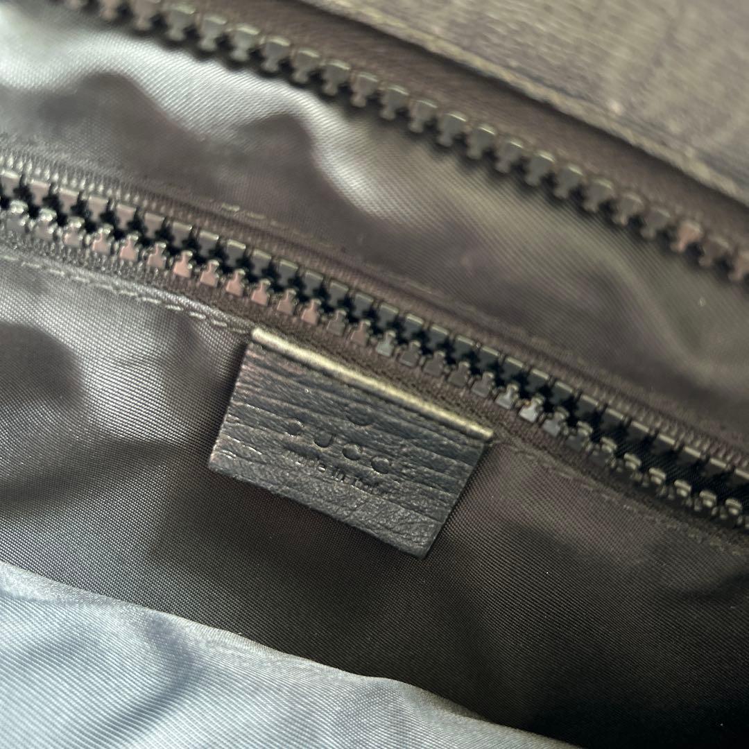 GUCCI ショルダーバッグ 中古　正規品【やや傷みアリ】