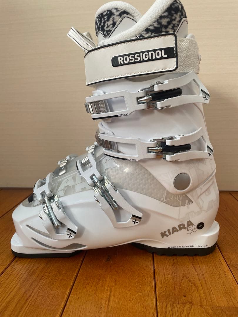 ロシニョール ROSSIGNOL スキーブーツKIARA SENSOR50