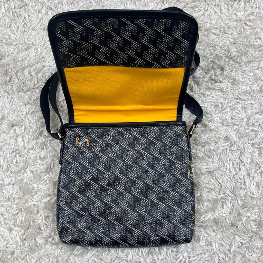 未使用級 Resurrection パロット PVC ショルダーバッグ