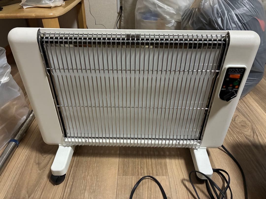 ニューセラミックヒーター サンラメラ 600W