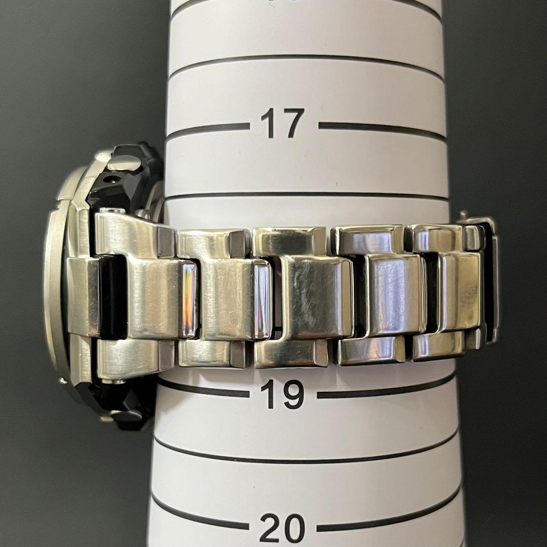 【美品】CASIO G-SHOCK GST-W110D-1AJF 電波ソーラー