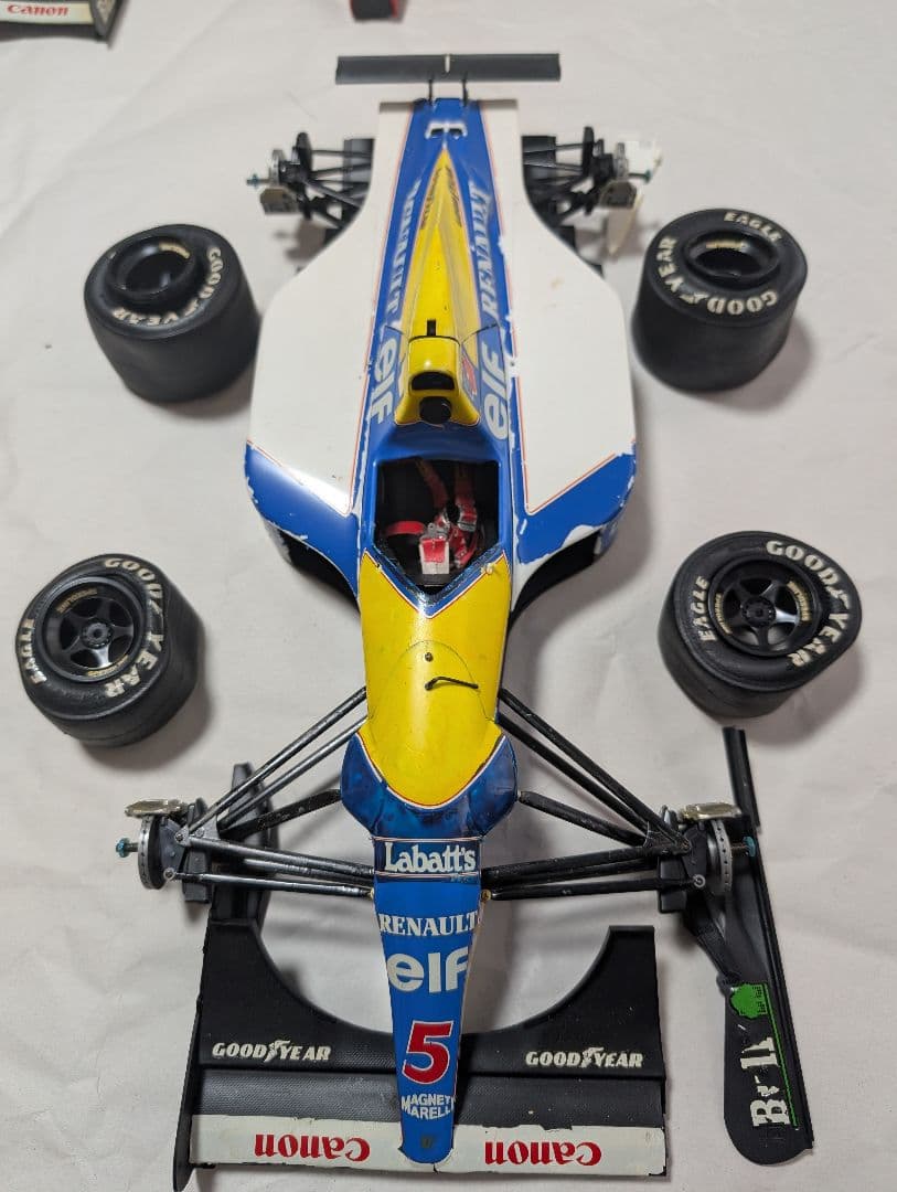 タイヤ1/12ウィリアムズルノーFW14B組み立て済ジャンク