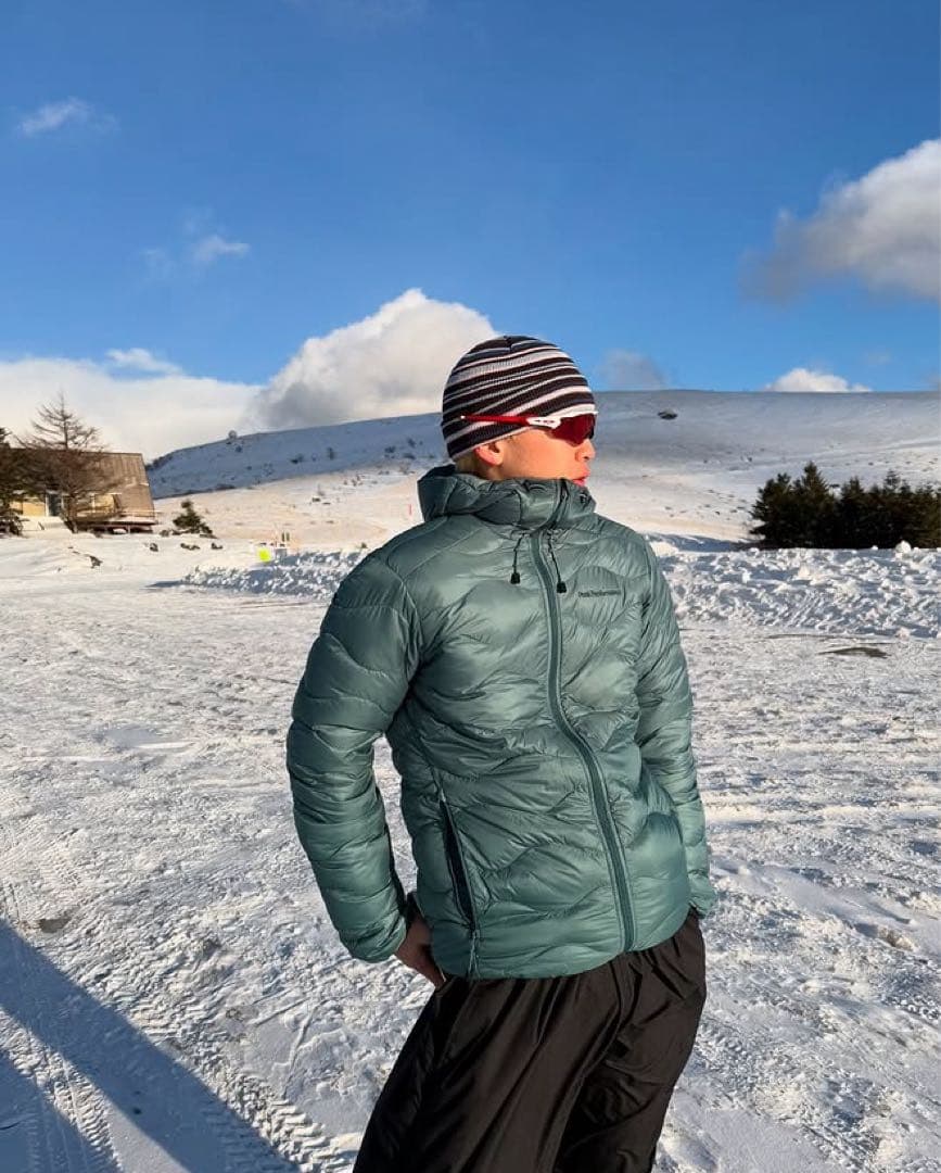 peak performance ヘリウムダウンLサイズ