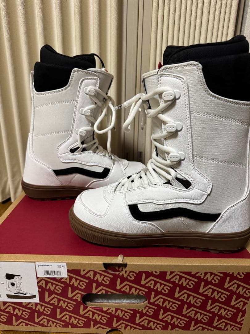 ★セール★25-26 VANS INVAD OGブーツ 25.0センチ