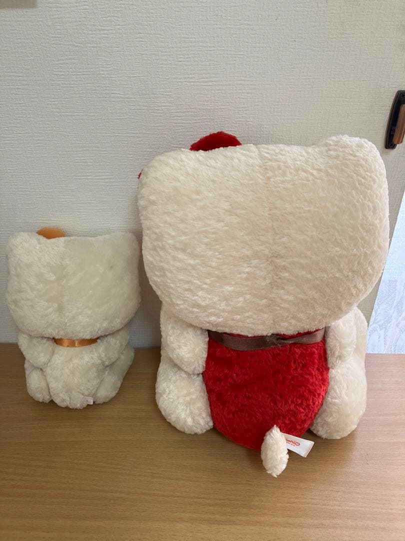 ハローキティー　30周年ぬいぐるみ