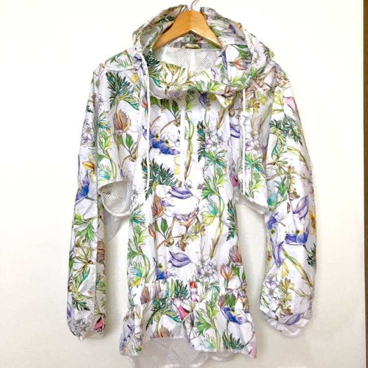 アディダス adidas ステラマッカートニー ランニング パーカー