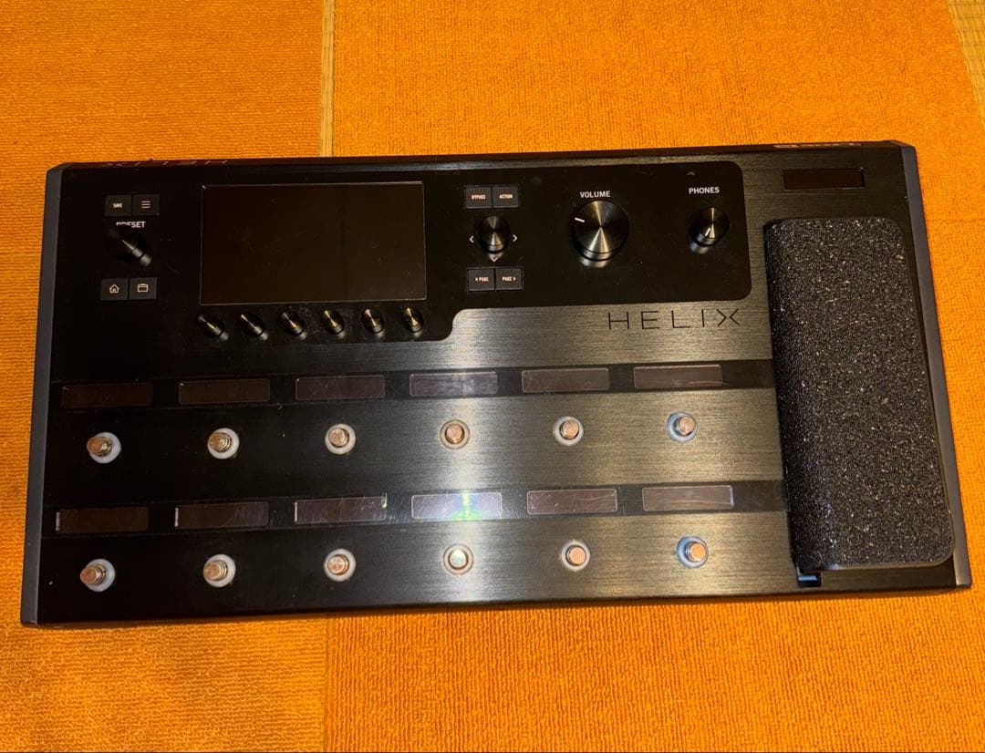 Line 6 Helix Floor マルチエフェクター