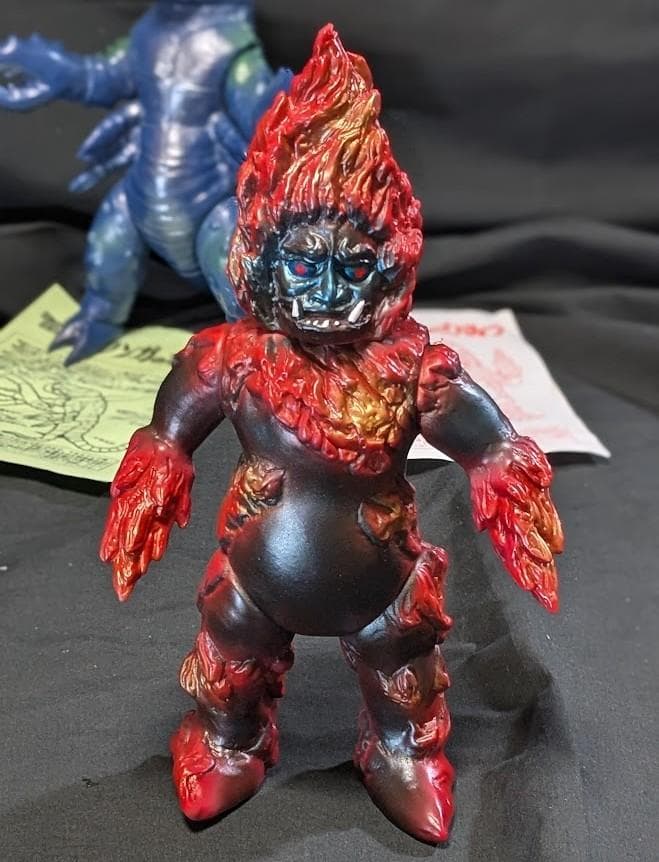 サソリンガ＆サザン星人「シルバー仮面」登場怪獣（ベアモデル）ソフビ２体セット