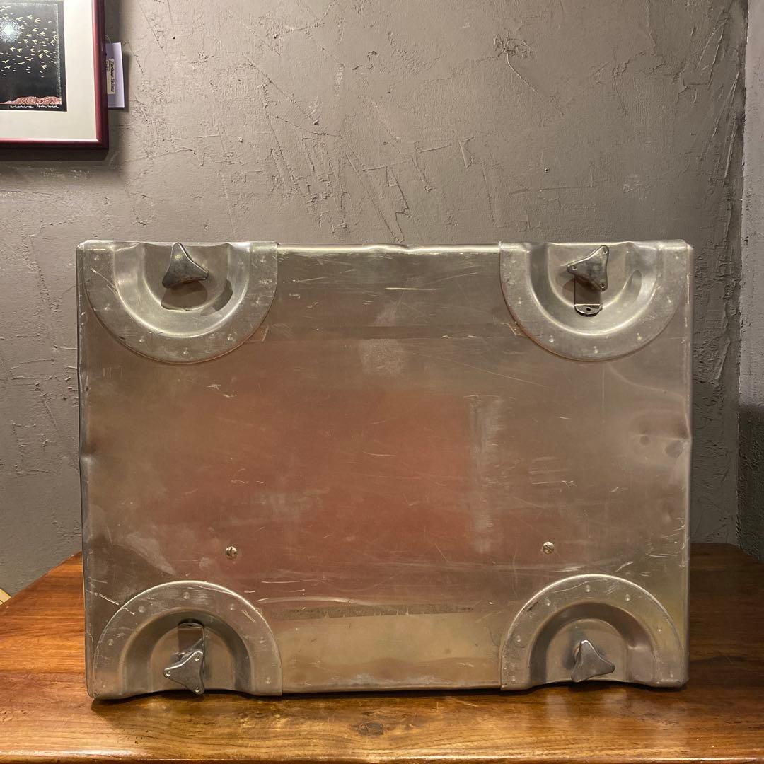 スイス EDAK フライトボックス CH-8447 航空グッズ 什器 家具