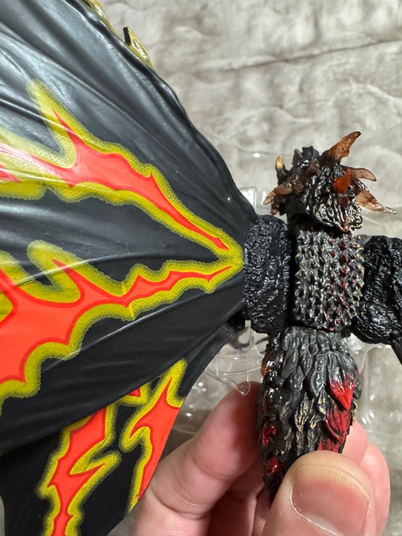 S.H.MonsterArts バトラ成虫