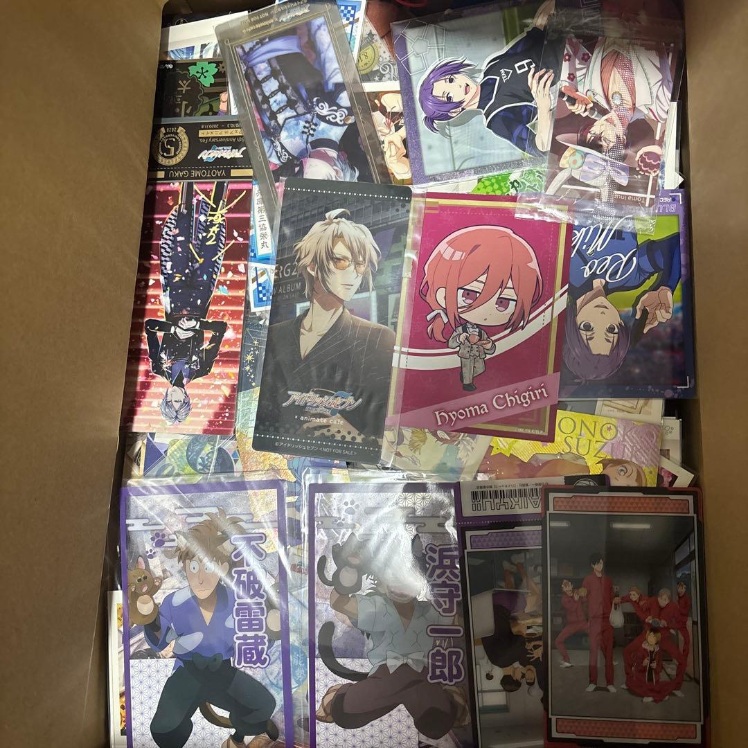 アニメグッズ　まとめ売り 紙類多め