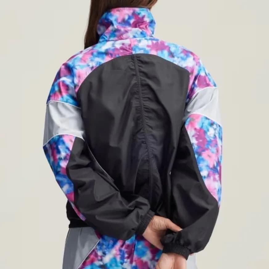 L アディダス×ステラマッカートニー　ナイロンジャケット　ウインドブレーカー