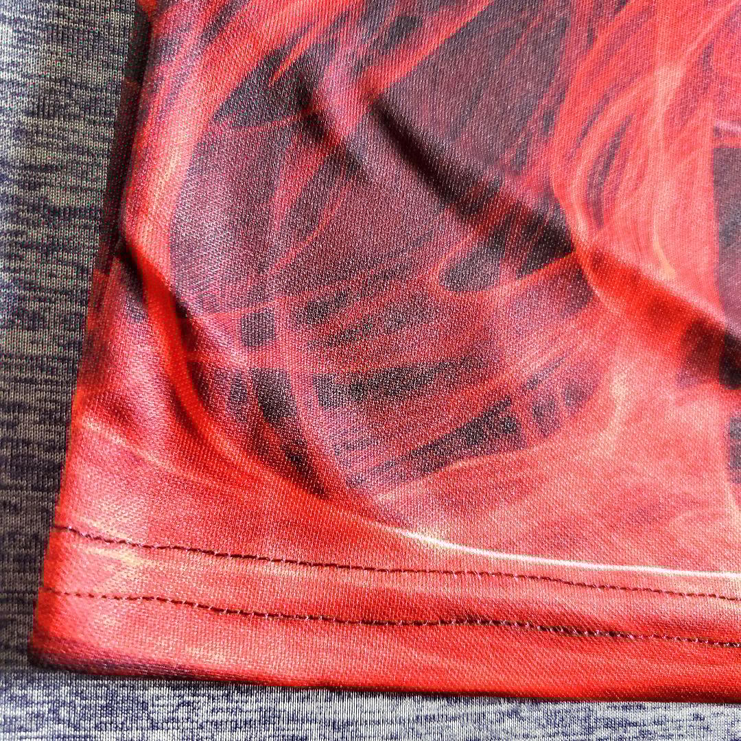 【日本未発売】ブランズウィック 日本サイズL相当　レッド　ボウリングウェア