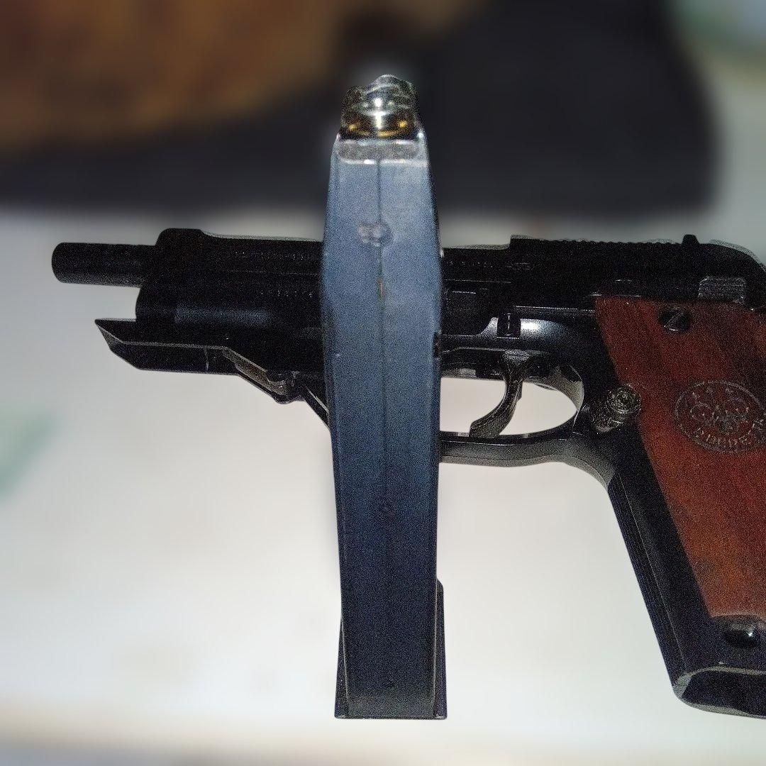 MGC M93R ベレッタ 木製グリップ　固定スライド　エムジーシー