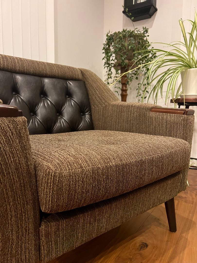 1ヴィンテージ　アームチェア　1人掛けソファ　ラウンジチェア　ミッドセンチュリー