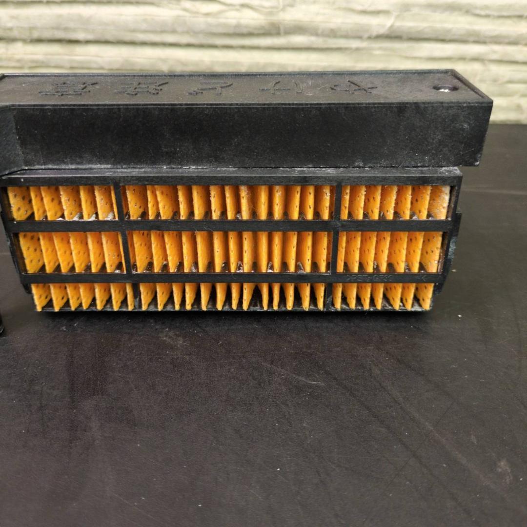 ☆シャープ 加湿セラミックファンヒーター HX-TK12-W 2024年製