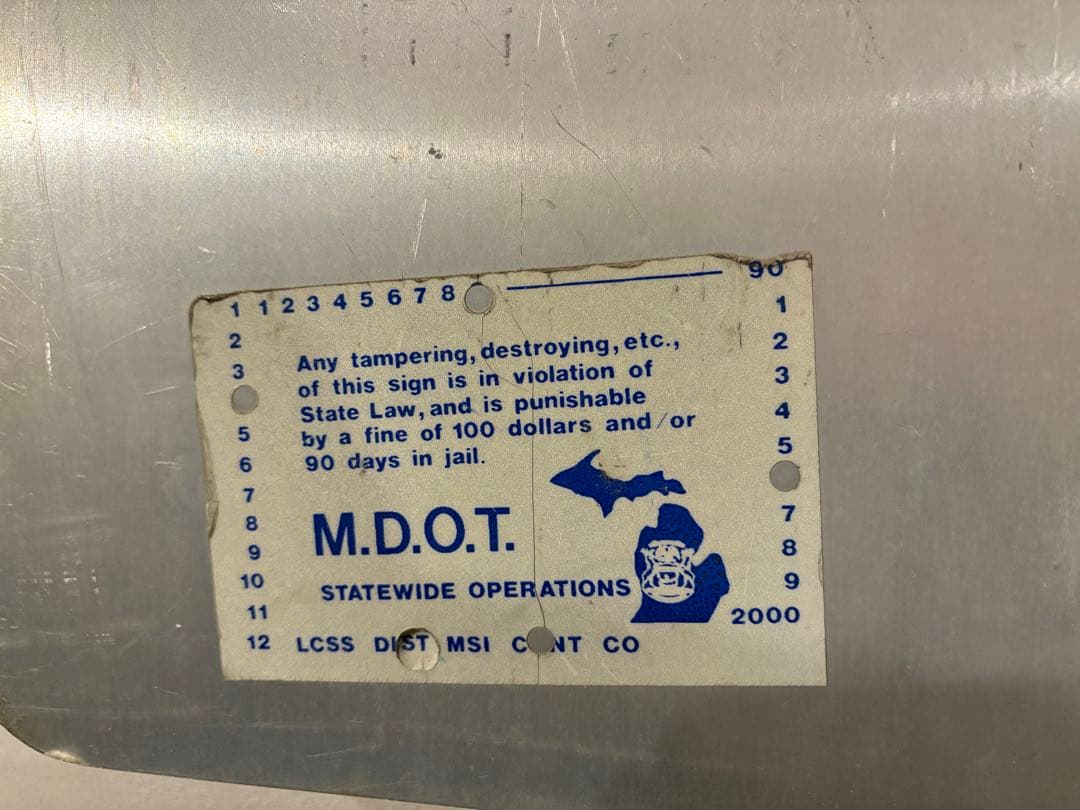 ONE WAY 交通標識 左矢印　アメリカヴィンテージ看板