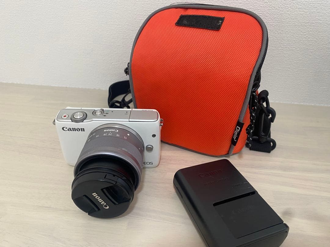 Canon EOS M10 ホワイト ミラーレスカメラ