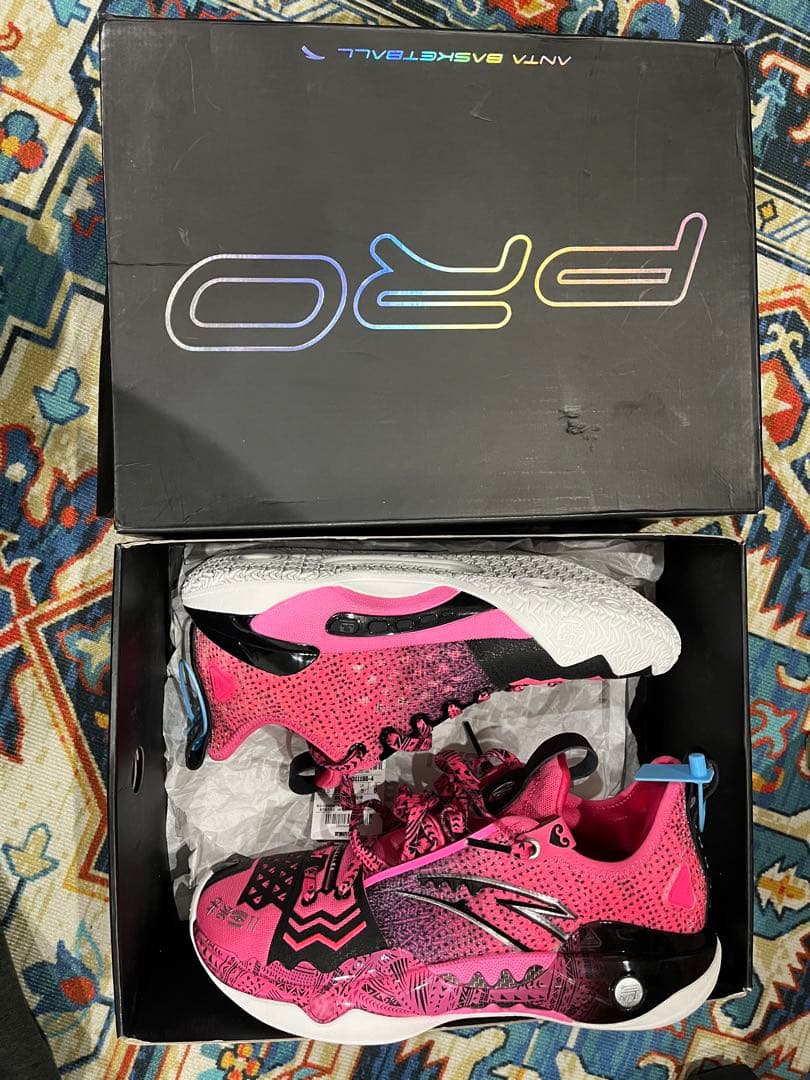 サイズUS9 カイリーアービング Anta Shockwave 5 pro PE