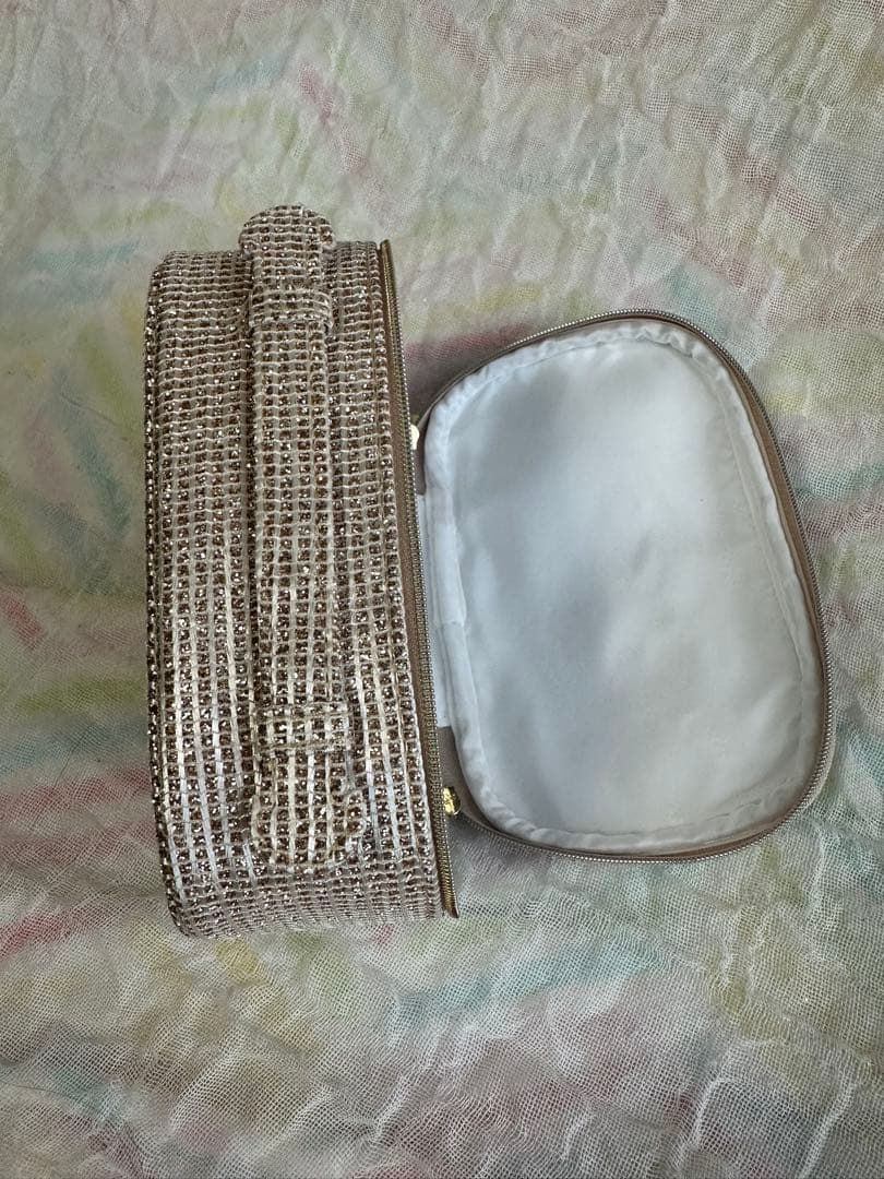 CHRISTIAN DIOR ビューティーセット ポーチ付き