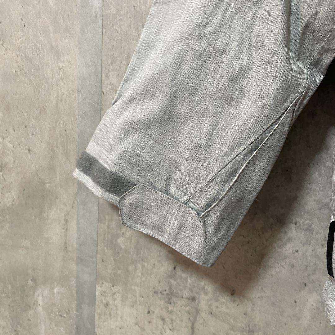 Burtonバートンスキーウェアスノーボードジャケットパーカーフード付白ホワイト