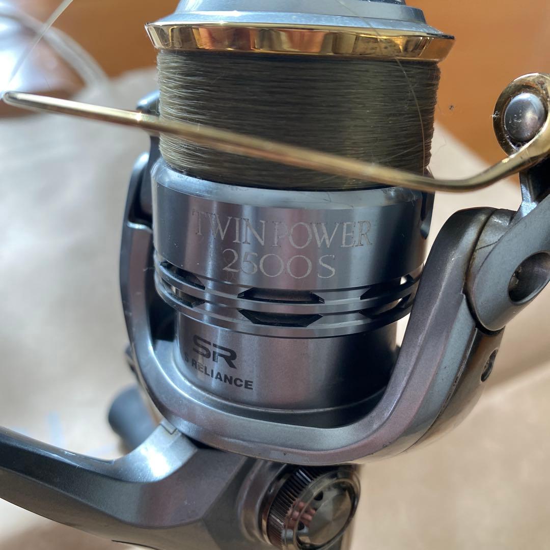 SHIMANO TWIN POWER 2500S SRシリーズ