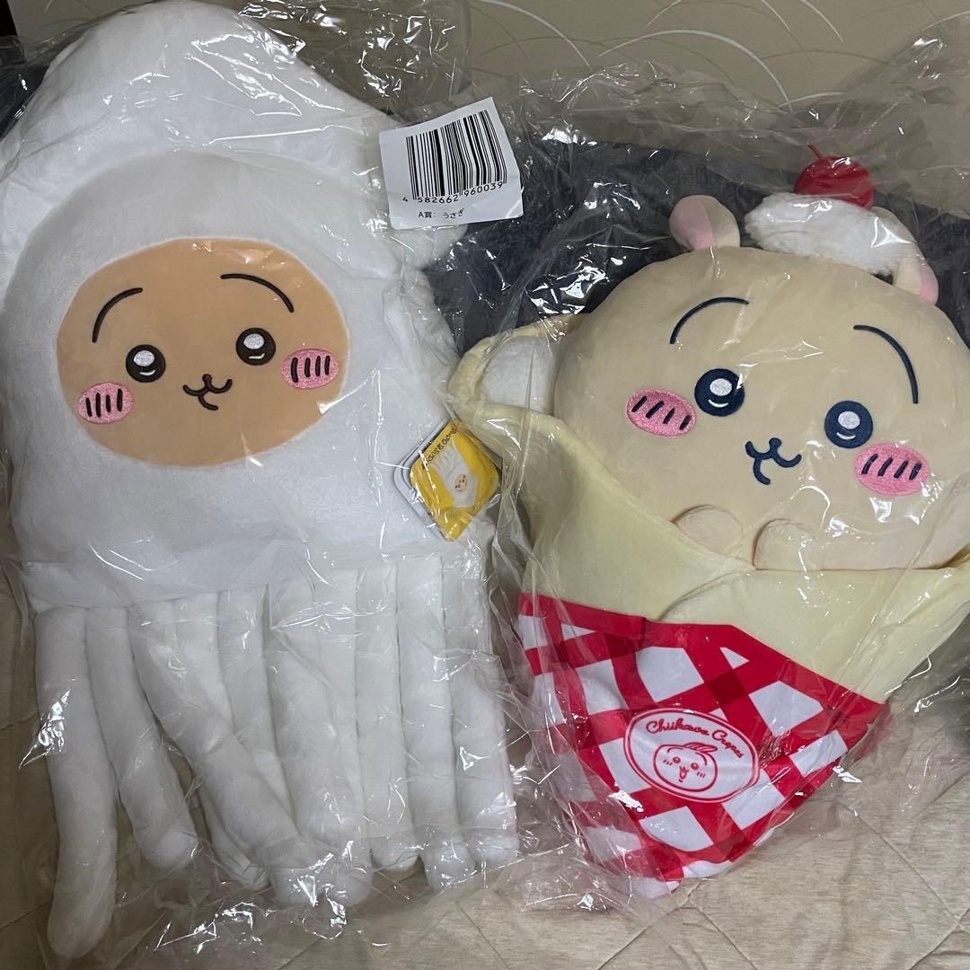 ちいかわ クレープくじ　A賞 うさぎ　たこイカくじ　B賞 BIGイカクッション