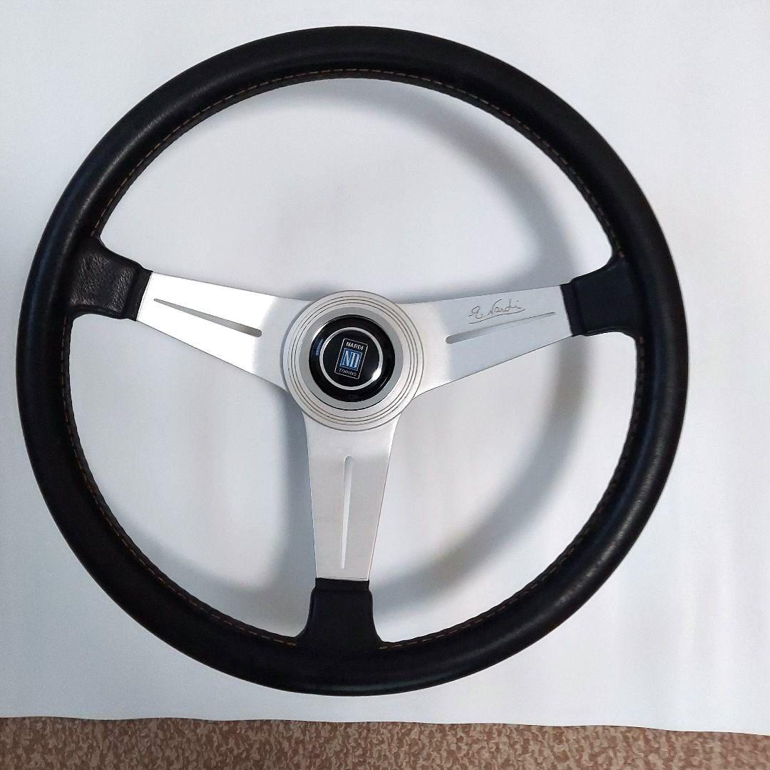 ナルディステアリング　　39パイ