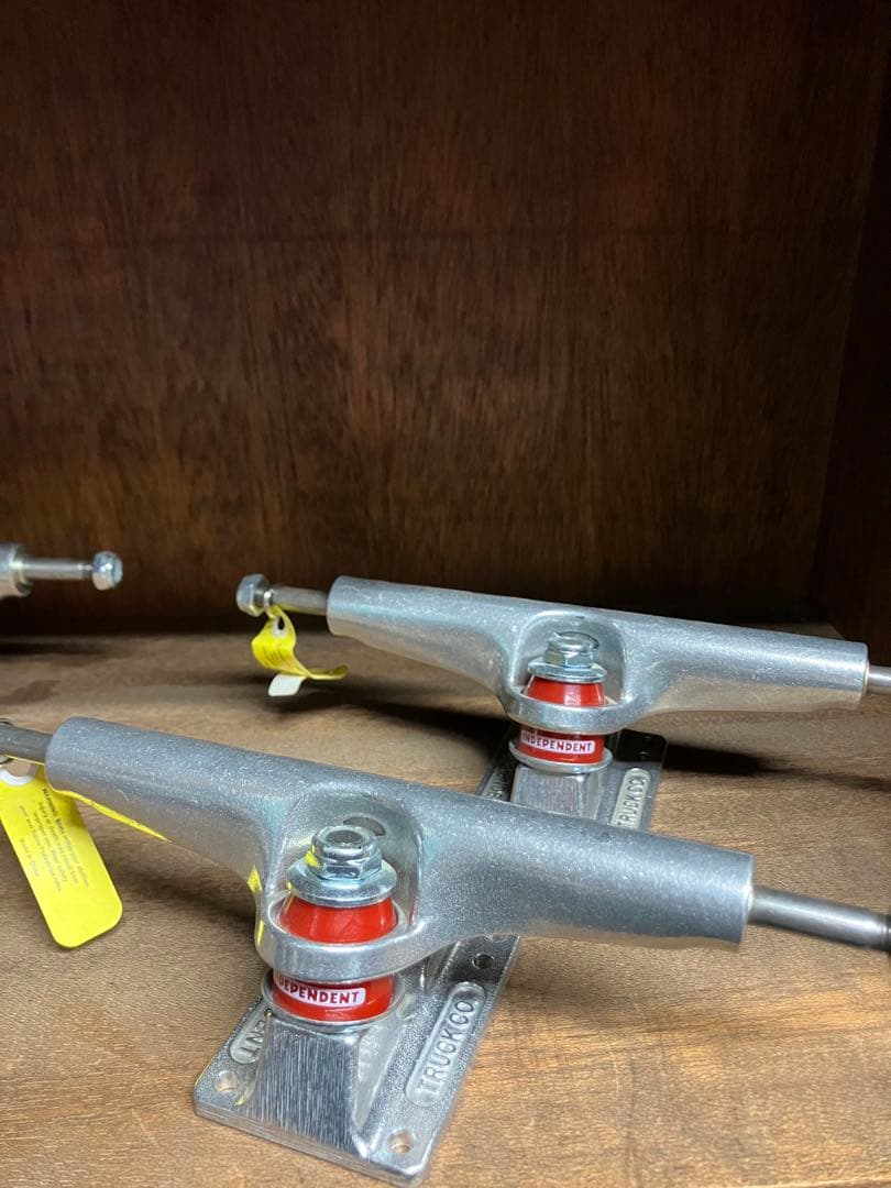 independent インディペンデント スケートボード トラックstage4