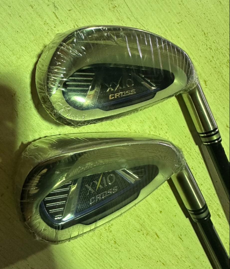 s1651 XXIO CROSS アイアンセット 4本　番手　S.5.6.7