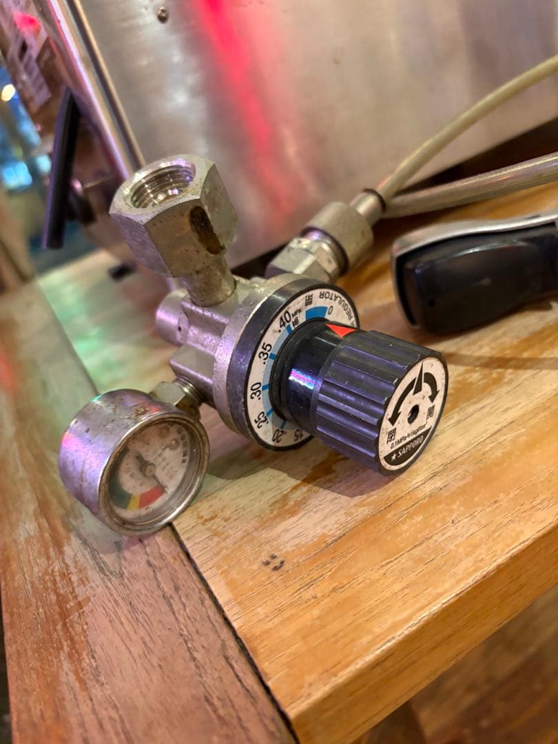 O*i様 生ビールディスペンサー DBF-35SA-CS形