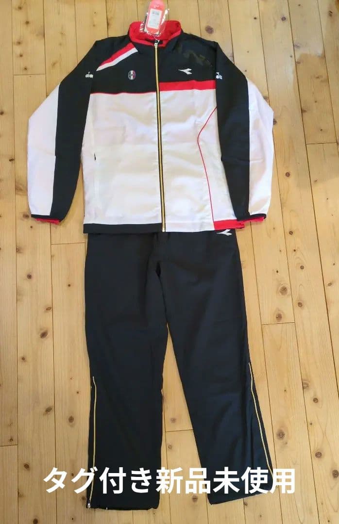 タグ付き新品未使用 DIADORAテニスジャージ上下セットメンズLサイズ